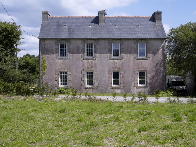 Ancienne École publique mixte actuellement logement, Kerdilès (Landévennec)