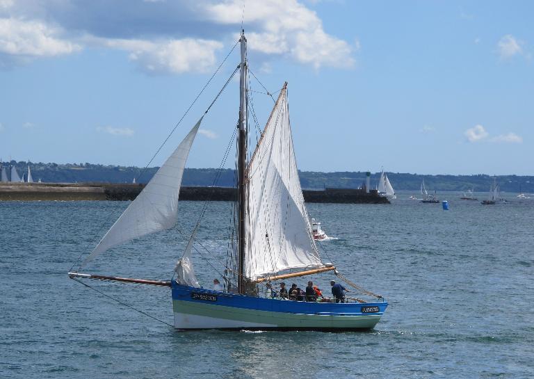 Bateau de pêche dit Amzer zo