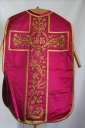 Ornement rouge 4 : chasuble