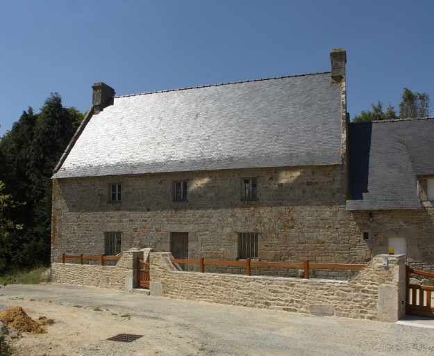 Ferme, Lesteno (Merlevenez)