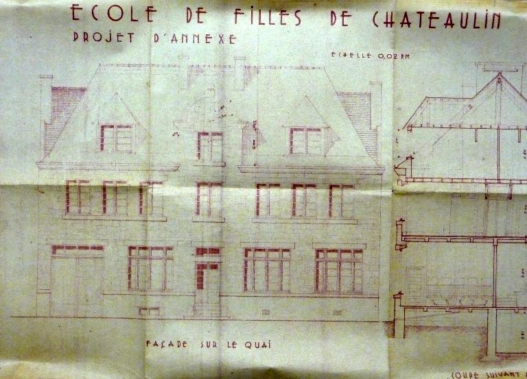 Ecole des filles et son annexe, actuellement groupe scolaire Marie Curie, quai Charles de Gaulle (Châteaulin)