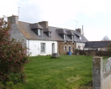 Maisons, alignement de trois logis, la Ville-au-Doré (Pordic)