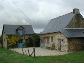 Ferme, actuellement maison, l'Ecoublère (Gennes-sur-Seiche)