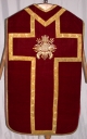 Ornement rouge 4 : chasuble, bourse de corporal, étole