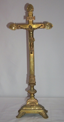 Croix d'autel 3