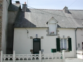 Maison, 6 rue Marcellin Champagnat (Bains-sur-Oust)