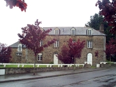 École de garçons dite école du couvent de Bel-Air, rue du Stade ; rue Eugène Herpin (Cancale)
