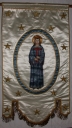 Bannière de procession : Vierge, dite Notre-Dame de Pontmain