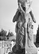 Croix de cimetière, rue de la Mairie (Limerzel)