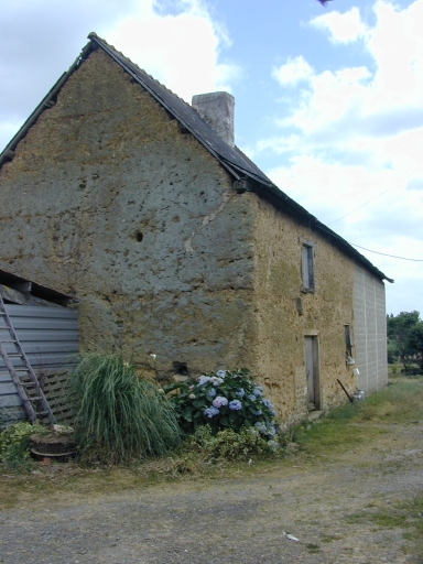 2ème ferme, la Chaussonnière (Montreuil-le-Gast)