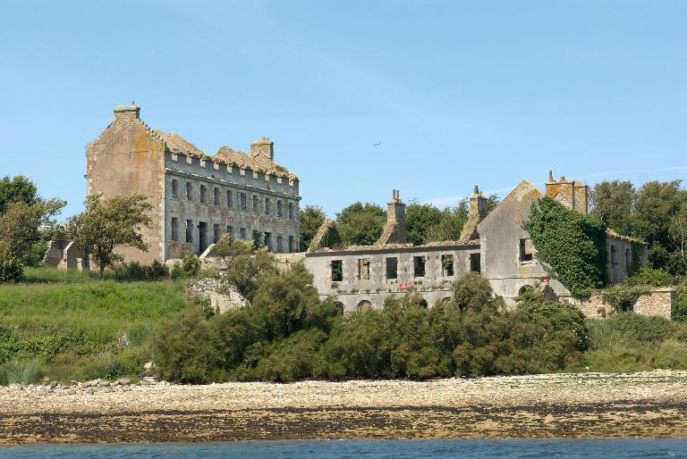 Lazaret puis sanatorium de l'Île Trébéron (Crozon)