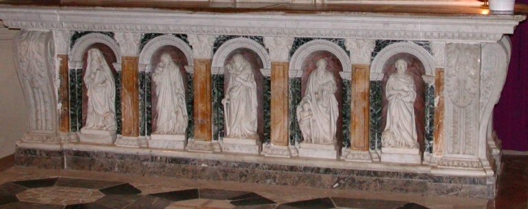 Ensemble de 5 statuettes : Bon berger, Les 4 Evangélistes