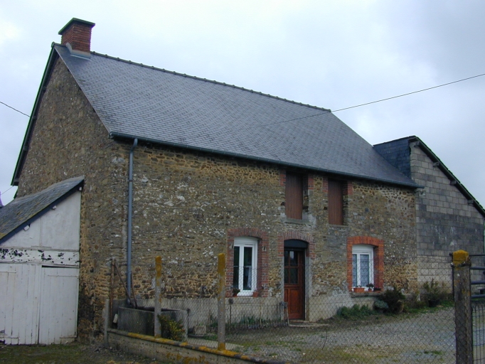 1ère ferme, la Garenne (Montreuil-sur-Ille)