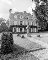 Manoir, le Val Néant (Le Roc-Saint-André fusionnée en Val d'Oust en 2016)