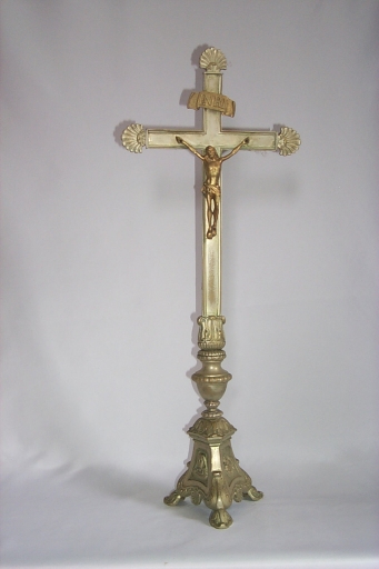 Croix d'autel 3