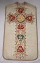 Ornement blanc 1 : chasuble, étole, manipule, voile de calice