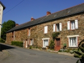 Ferme, rue de la Pommardière (Langon)