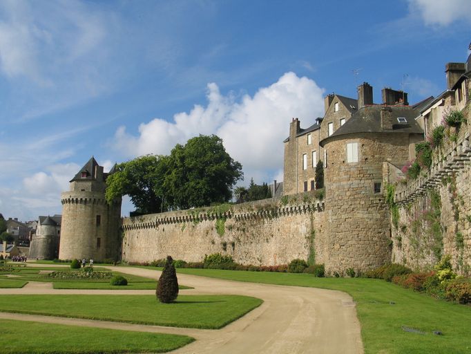 Enceinte urbaine (Vannes)