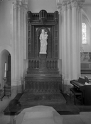 Autels (2), retables (2), tabernacles (2), stalles, lambris de revêtement (autel secondaire), dit de la Vierge, dit de Saint Joseph, église paroissiale Saint-Christophe (Saint-Christophe-des-Bois)