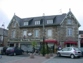 Maison, 17 place de l'Eglise (Perros-Guirec)