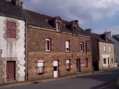 Maison, rue du Pont (Guénin)