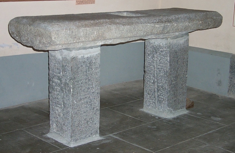 Table d'autel