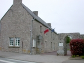 Ancien presbytère, actuellement mairie de Plévenon, rue du Cap (Plévenon)