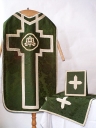 Ornement vert 3 : chasuble, bourse de corporal, voile de calice (Campel fusionnée en Val d'Anast en 2017)