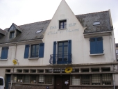 Poste, 22-20 Rue du Fort (Châteauneuf-d'Ille-et-Vilaine)