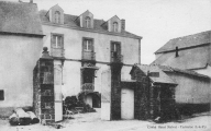 Maison de notable, 1 rue du Puits Frin (Tinténiac)