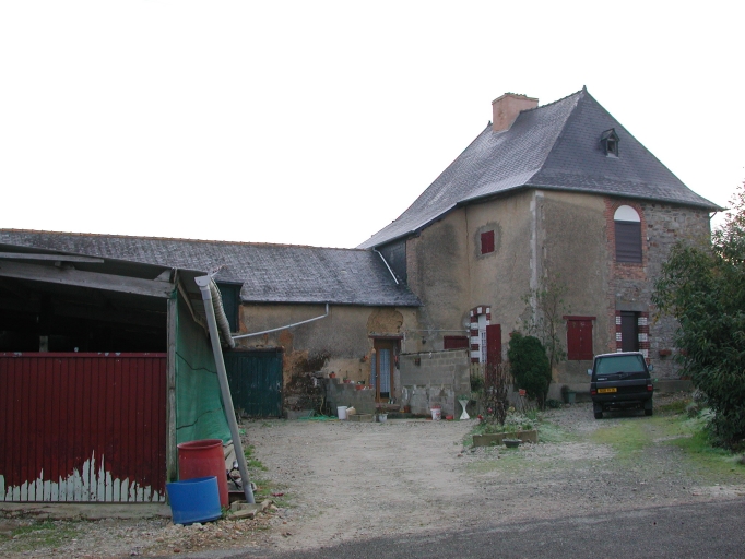 Demeure, puis ferme, actuellement maison, la Landret (Betton)