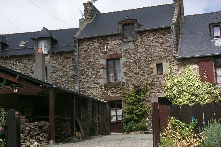 Maison, rue de la Ville-ès-Gris (Cancale)