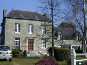 Maison, 64 avenue Alexis Rey (Montreuil-sur-Ille)