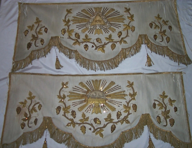 Garniture de dais de procession