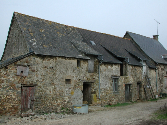 Ferme, la Mazerie (Argentré-du-Plessis)