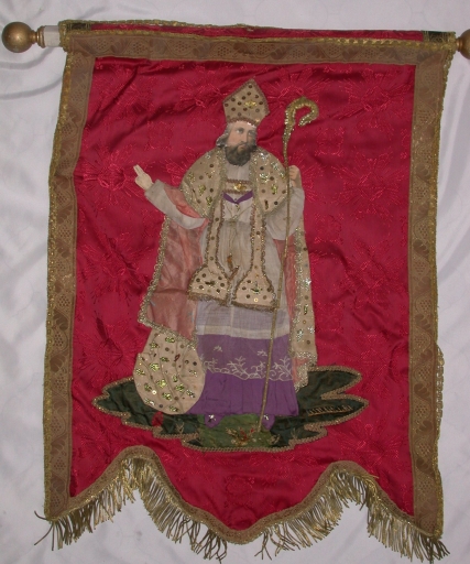 Bannière de procession paroissiale : saint Eloi (?) (Tressé fusionnée en Mesnil-Roc'h en 2019)