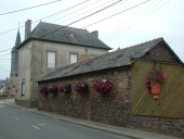 Mairie école, 1 rue de Rennes (Pleumeleuc)