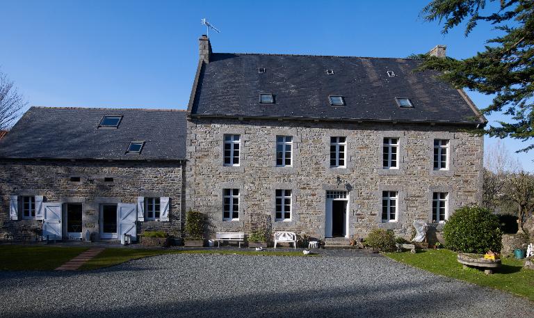 Ancienne ferme, bourg (Pouldouran fusionnée en La Roche-Jaudy en 2019)