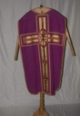 Ornement violet 1 : chasuble, étole