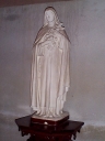 Statue, socle (petite nature) : sainte Thérèse de Lisieux