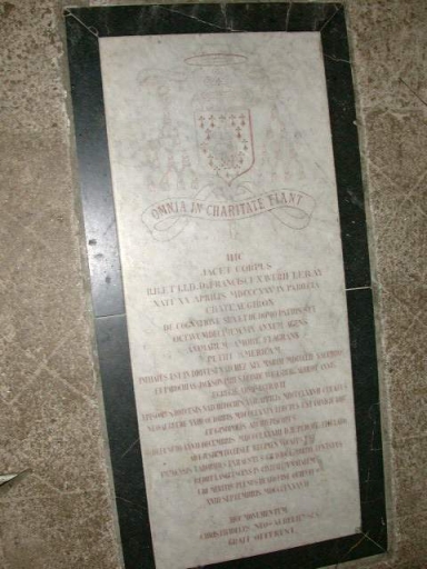 Dalle funéraire de Mgr François-Xavier Leray