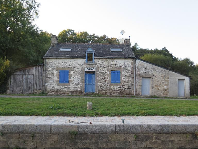 Canal du Blavet, maison éclusière n°10, La Couarde (Pluméliau fusionnée en Pluméliau-Bieuzy en 2019)