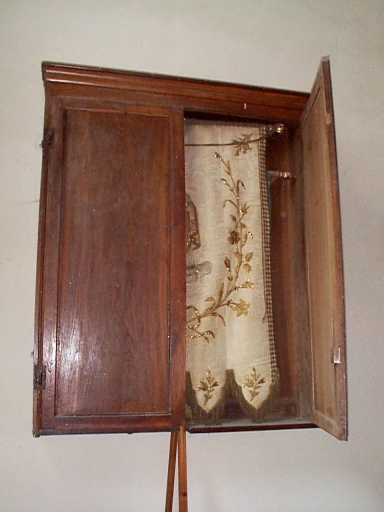 Armoire à bannières