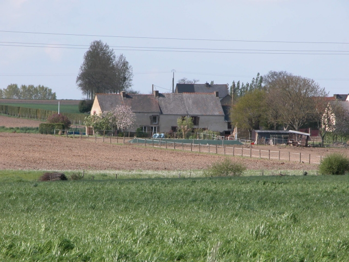 Ferme, actuellement maison, l'Aumône (Pleugueneuc)