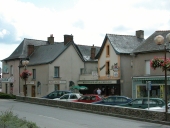 Maison, 7 place de l'Eglise (Bédée)