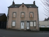 Maison, 11 rue de Saint-Poix (Le Pertre)