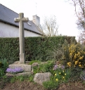 Croix de chemin, rue du Guessiou (Pordic)