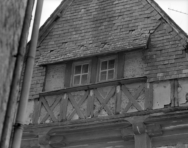 Palais de justice, 25 place de l'église (Grand-Fougeray)