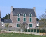 Maison, 1 place Louis Andouars, le Vieux-Bourg (Fréhel)