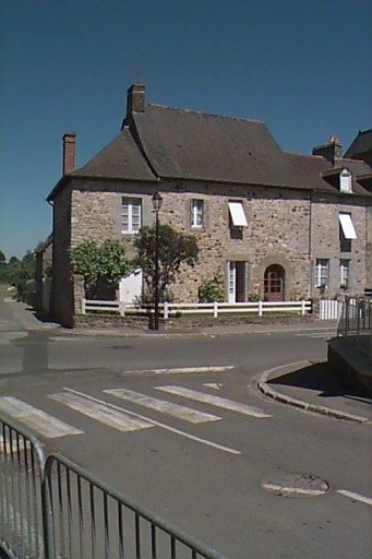 Ferme, 38 rue Geoffroy Ier (Livré-sur-Changeon)